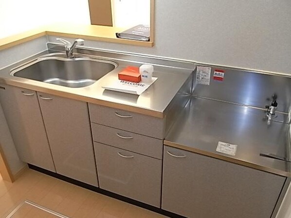 コンフォールダイワの物件内観写真